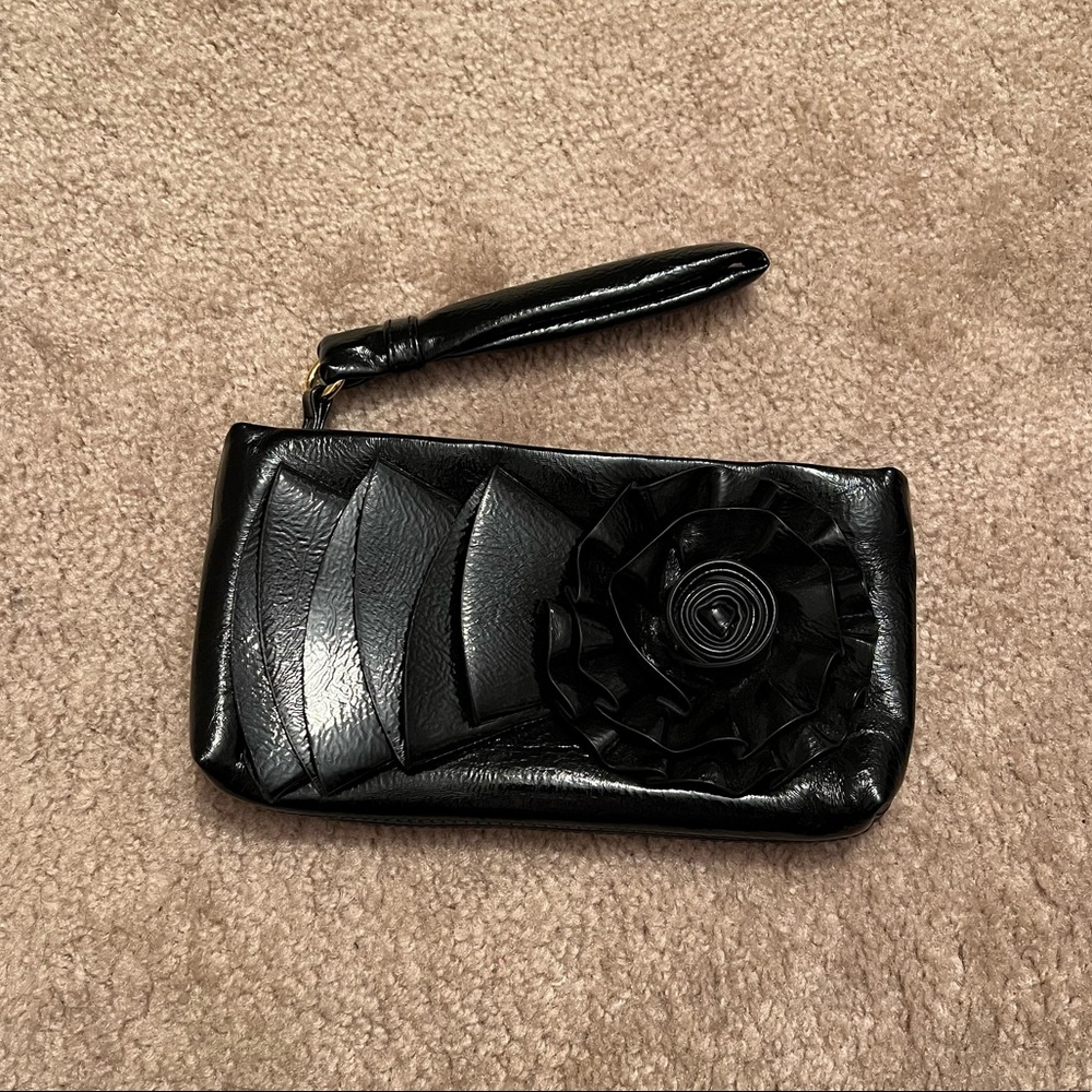 Women’s Black Wristlet